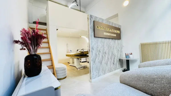 CASA DE LA BEAUTÉ — salon