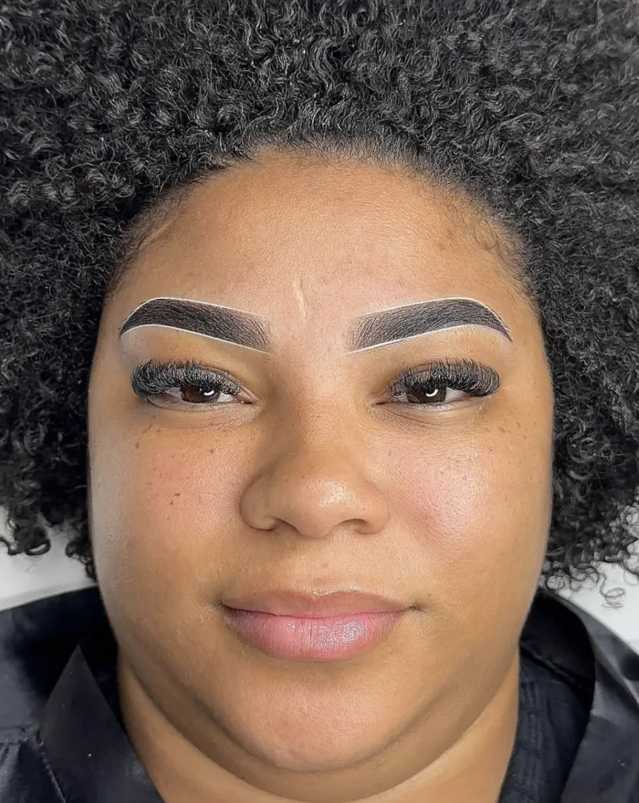 Lovely Browz