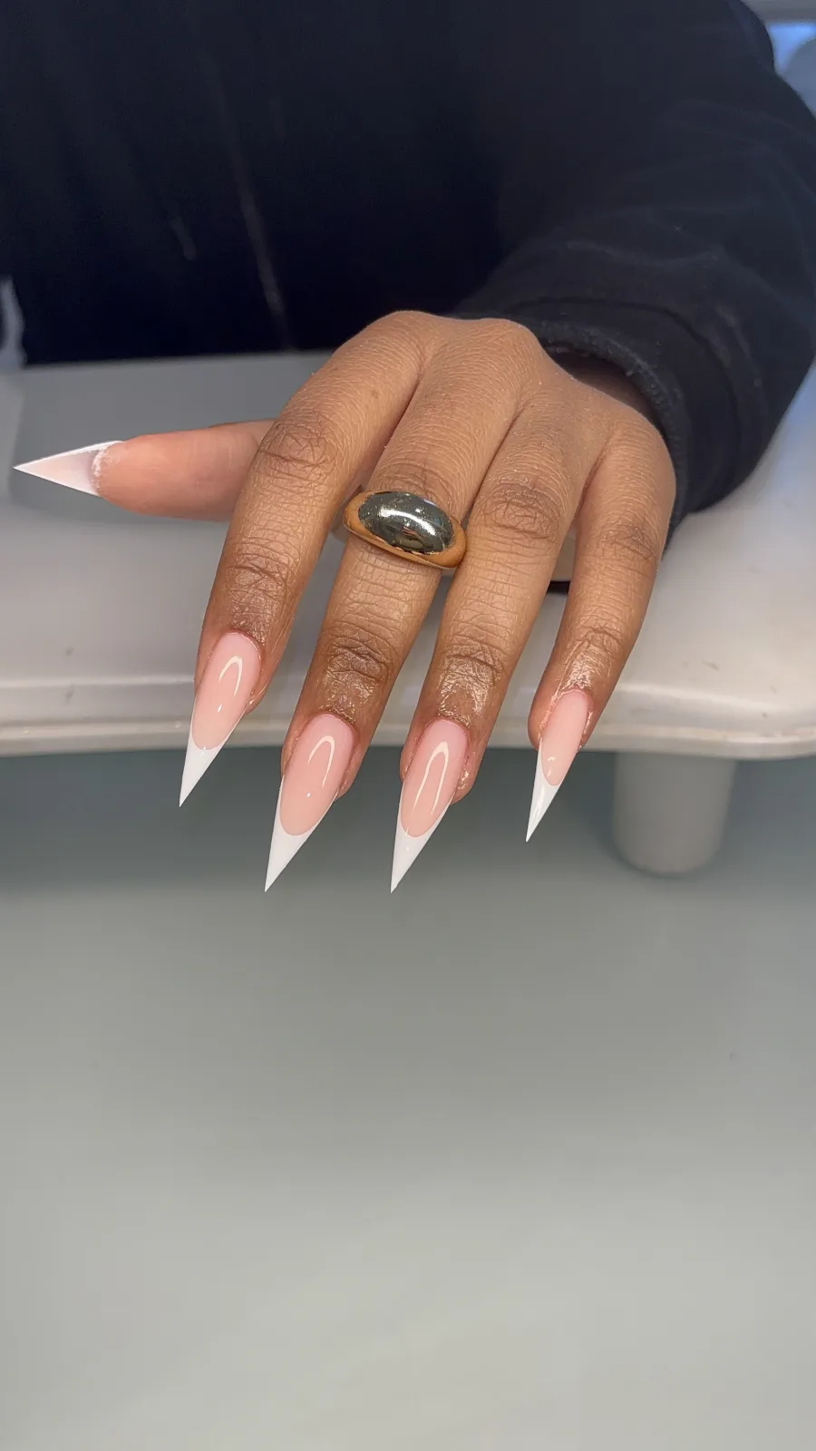 Maenaails  