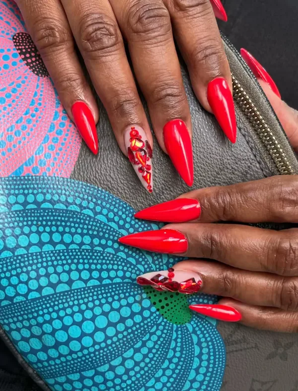 Krystl nails n co — salon