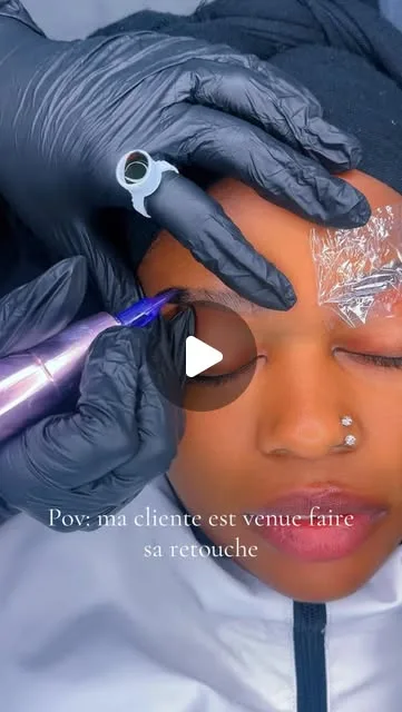 Aurelie BrowQueen