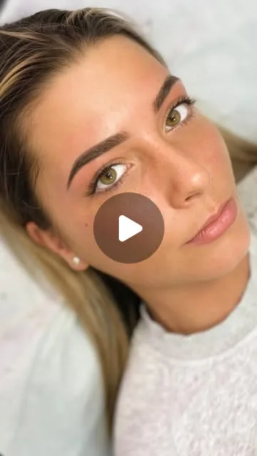 Aurelie BrowQueen
